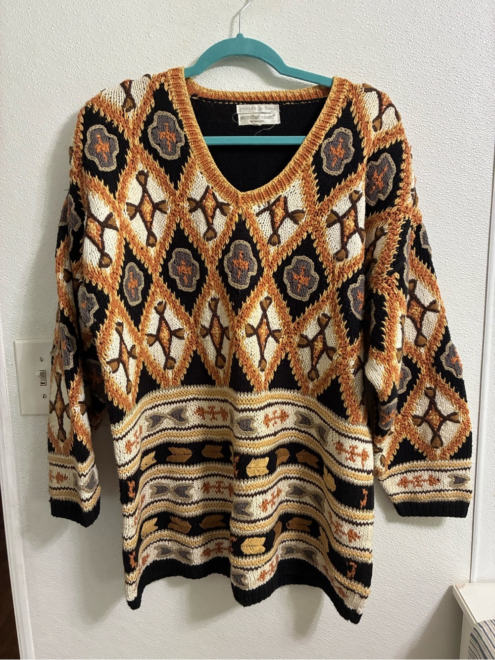 Vintage Jennifer Reed Geometric Grandma core V-Neck Sweater - Black & Mustard L